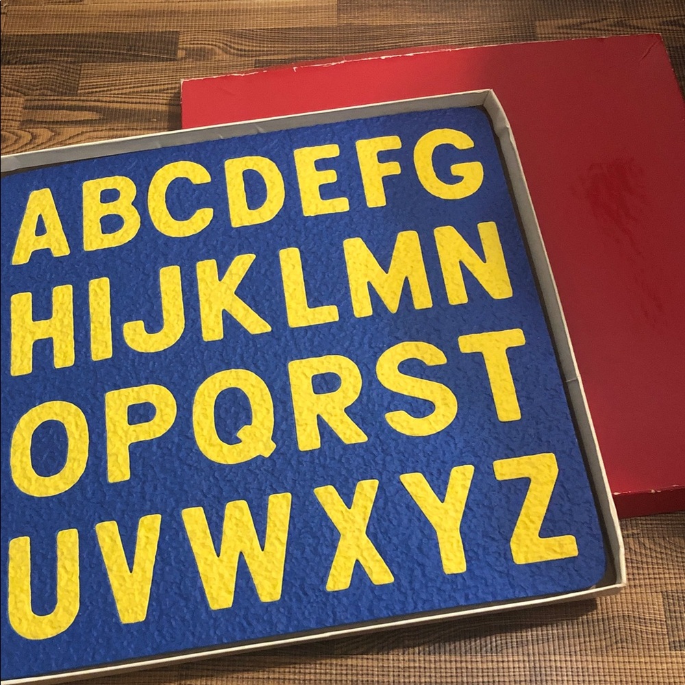 Lauri Alphabet A TO Z Panel‎ PUZZLE Capitals Learning Toy 1995